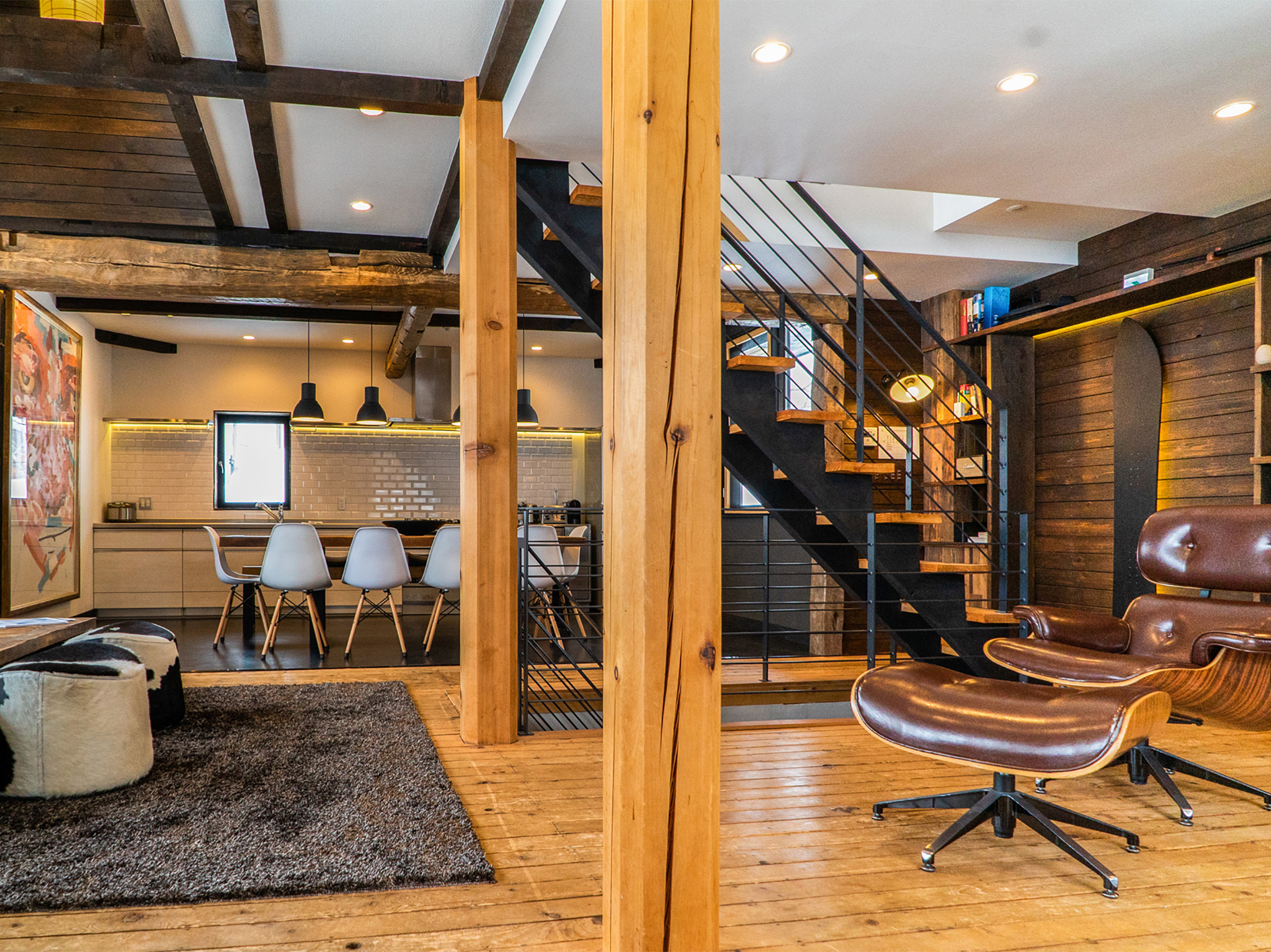 Momiji Lodge - Warm wooden interiors